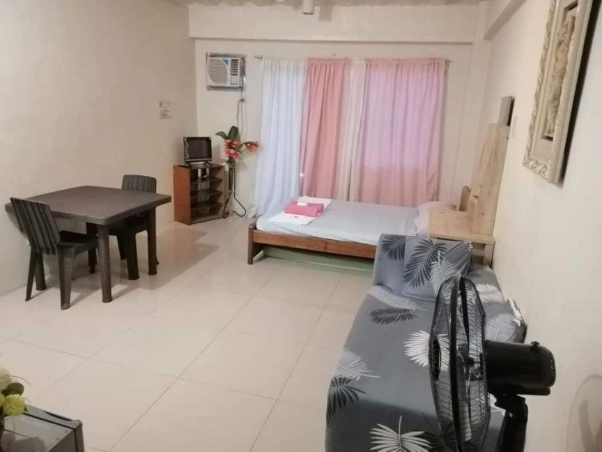 Your City•Home Apartment Paranaque City 외부 사진