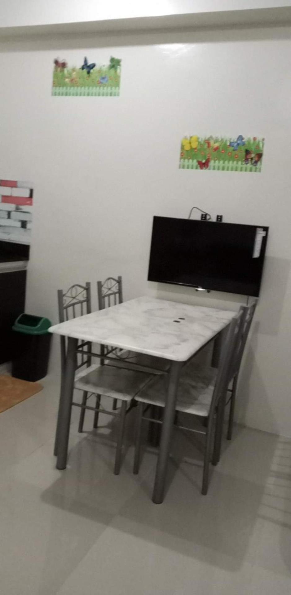 Your City•Home Apartment Paranaque City 외부 사진