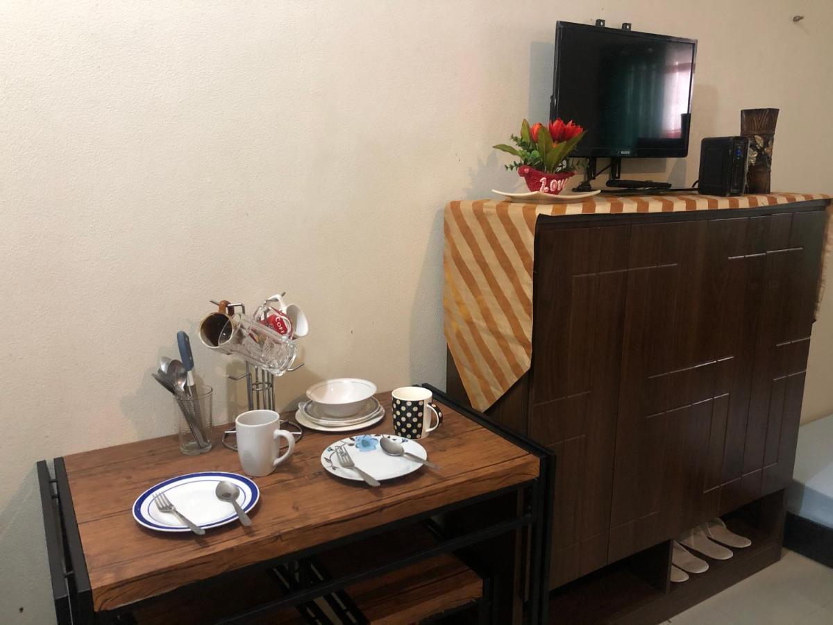 Your City•Home Apartment Paranaque City 외부 사진