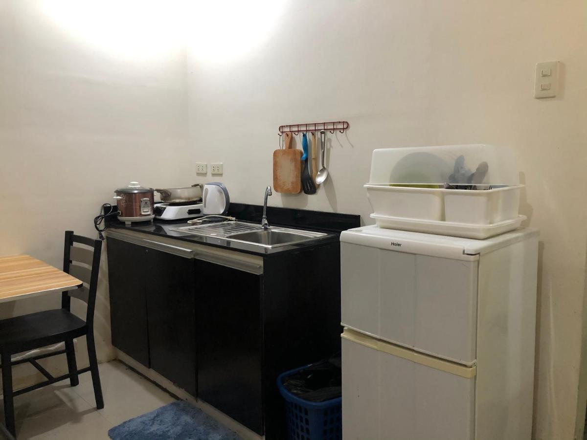 Your City•Home Apartment Paranaque City 외부 사진