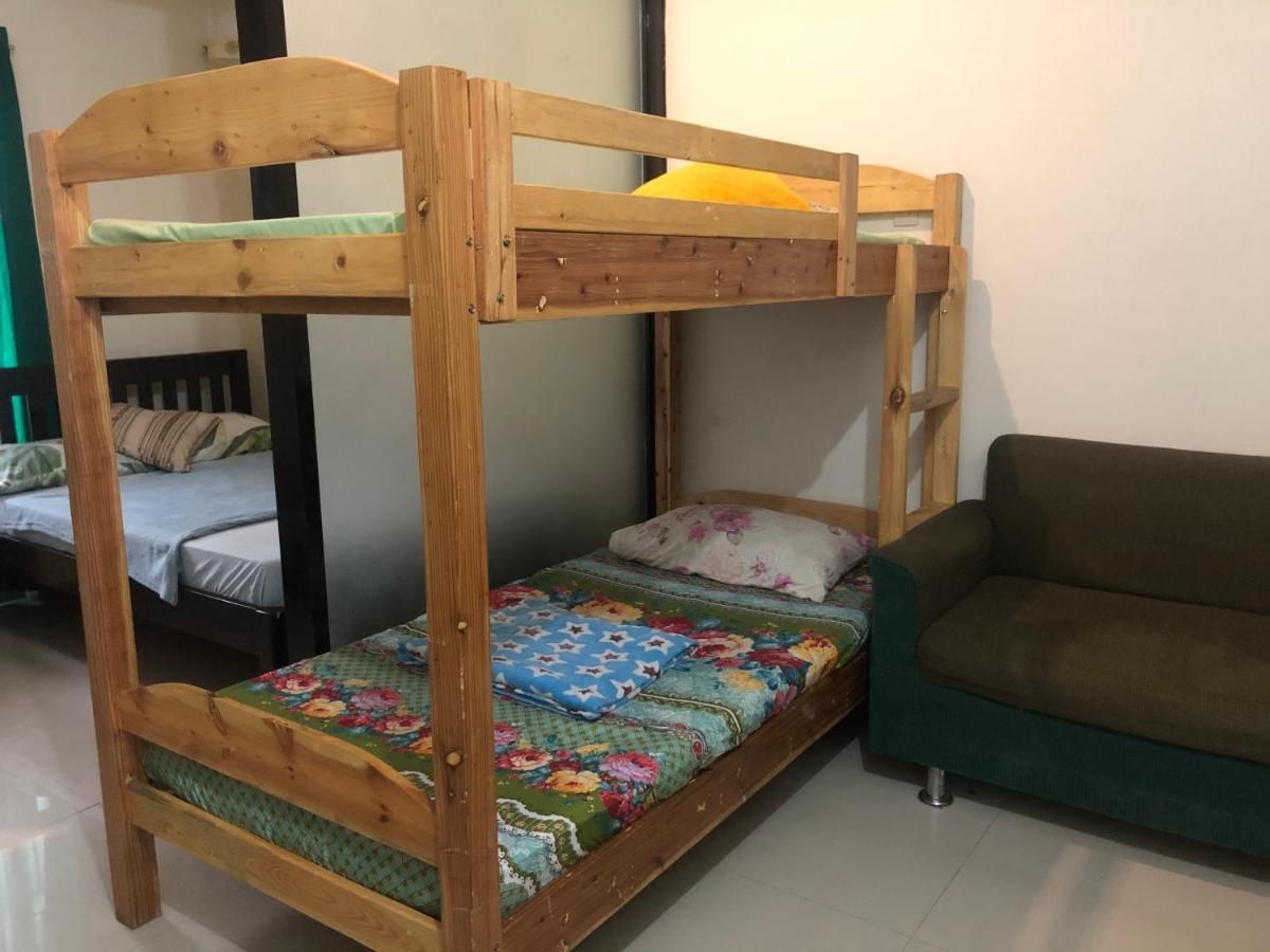 Your City•Home Apartment Paranaque City 외부 사진